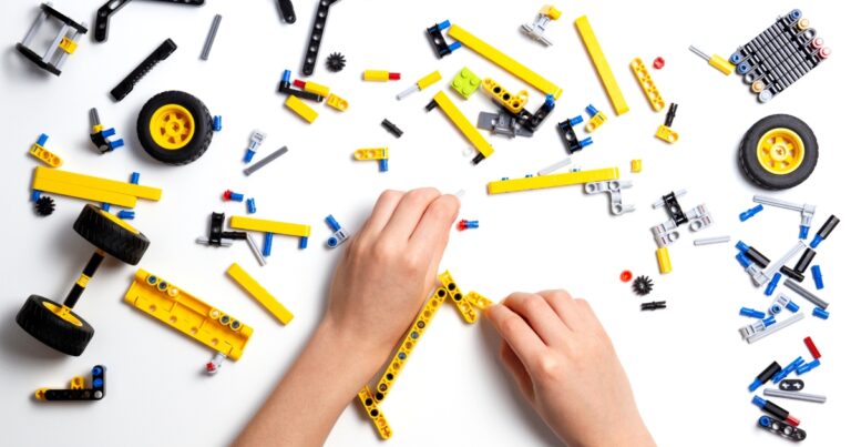 Top 5 STEM Robotics Kits for Future Engineers and Innovators